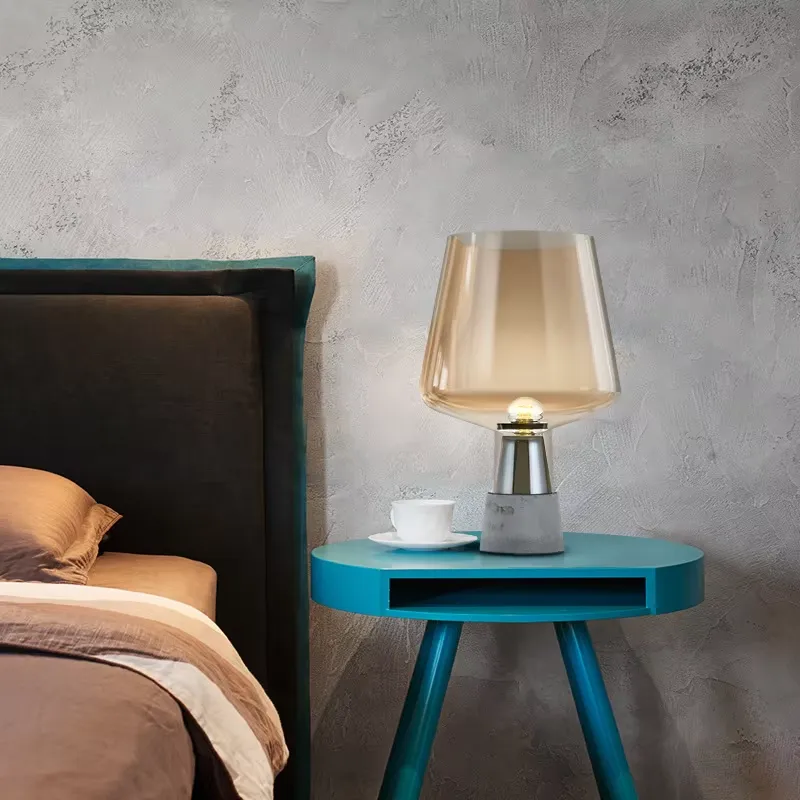 Lampe de table en ciment, desi - Solar Lamp avis et prix